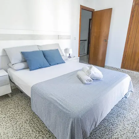 Feriehus Canovas - Casa Con Jardin Privado En Centro